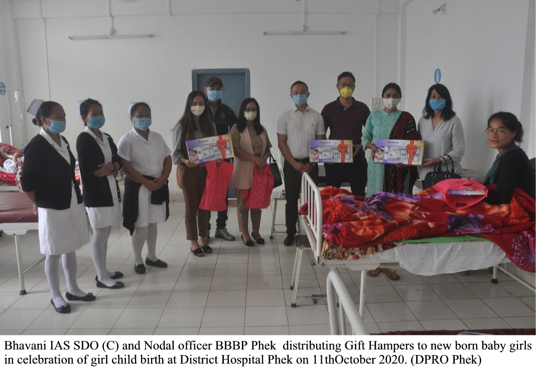 SDO (C) AND NODAL OFFICER BBBP PHEK DISTRIBUTE GIFT HAMPER TO NEW BORN BABY GIRL AT PHEK