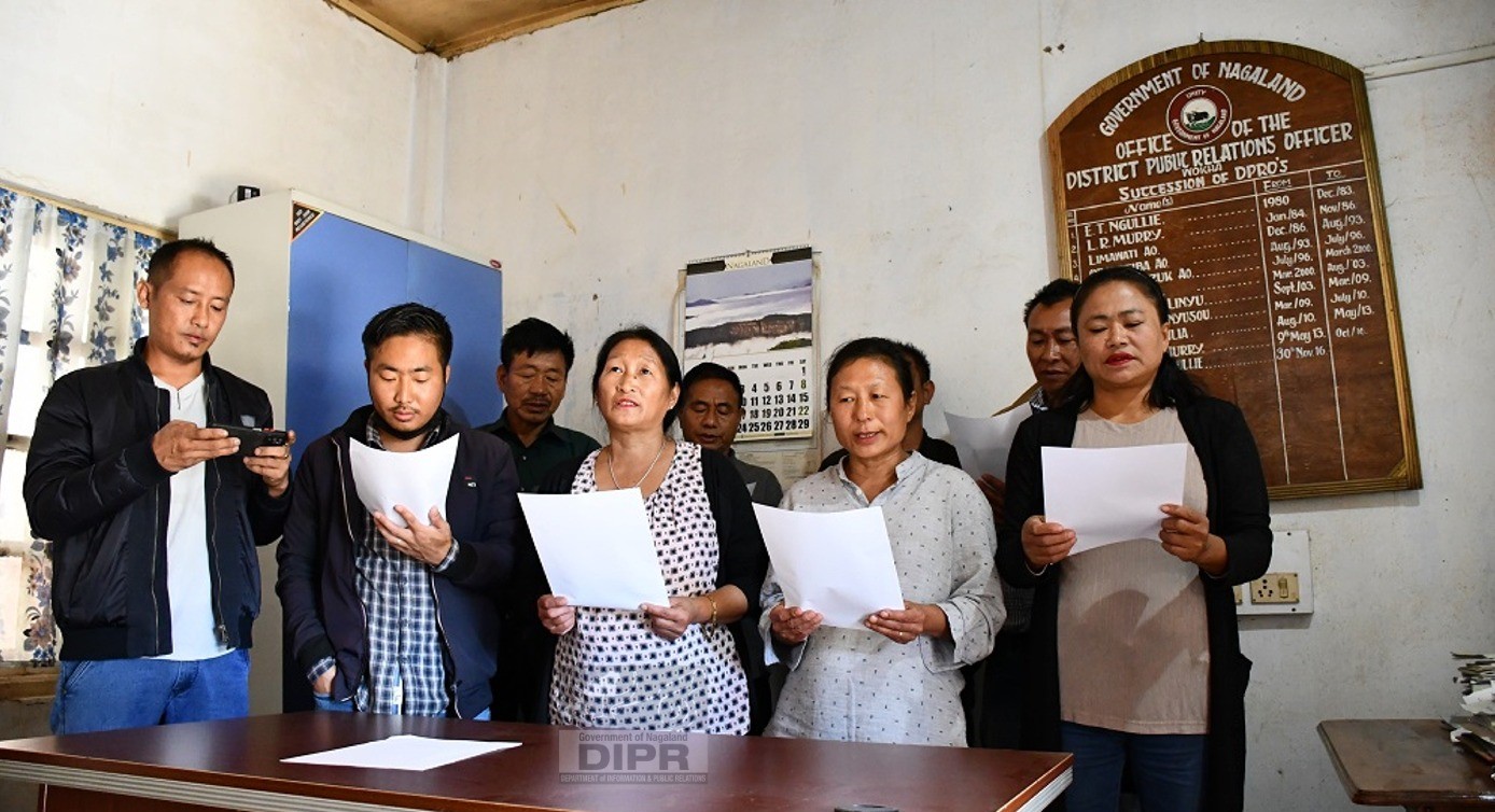 DPRO, staff Wokha reading out the Preamble of the constitution at the DPRO office Wokha on 24th November 2023.(DPRO Wokha )