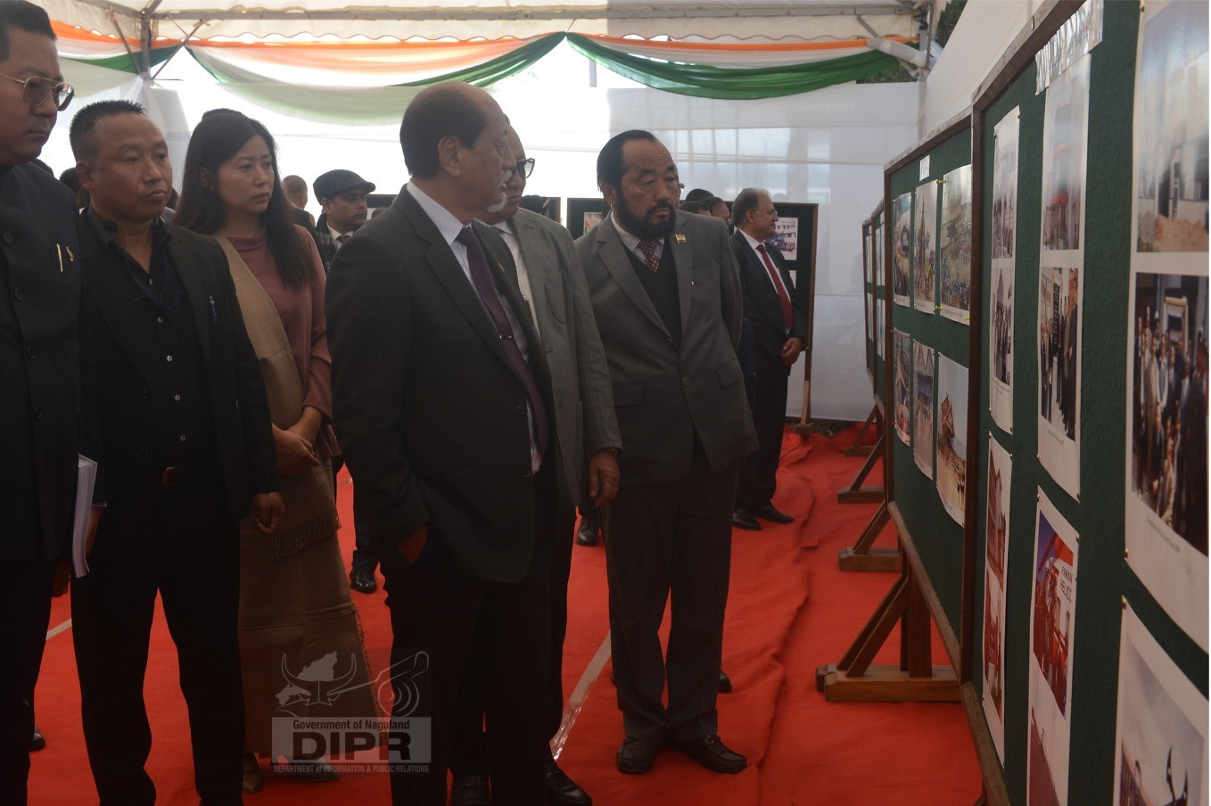 CM, NEIPHIU RIO INAUGURATES PHOTOGRAPHY EXHIBITION AT SECRETARIAT PLAZA