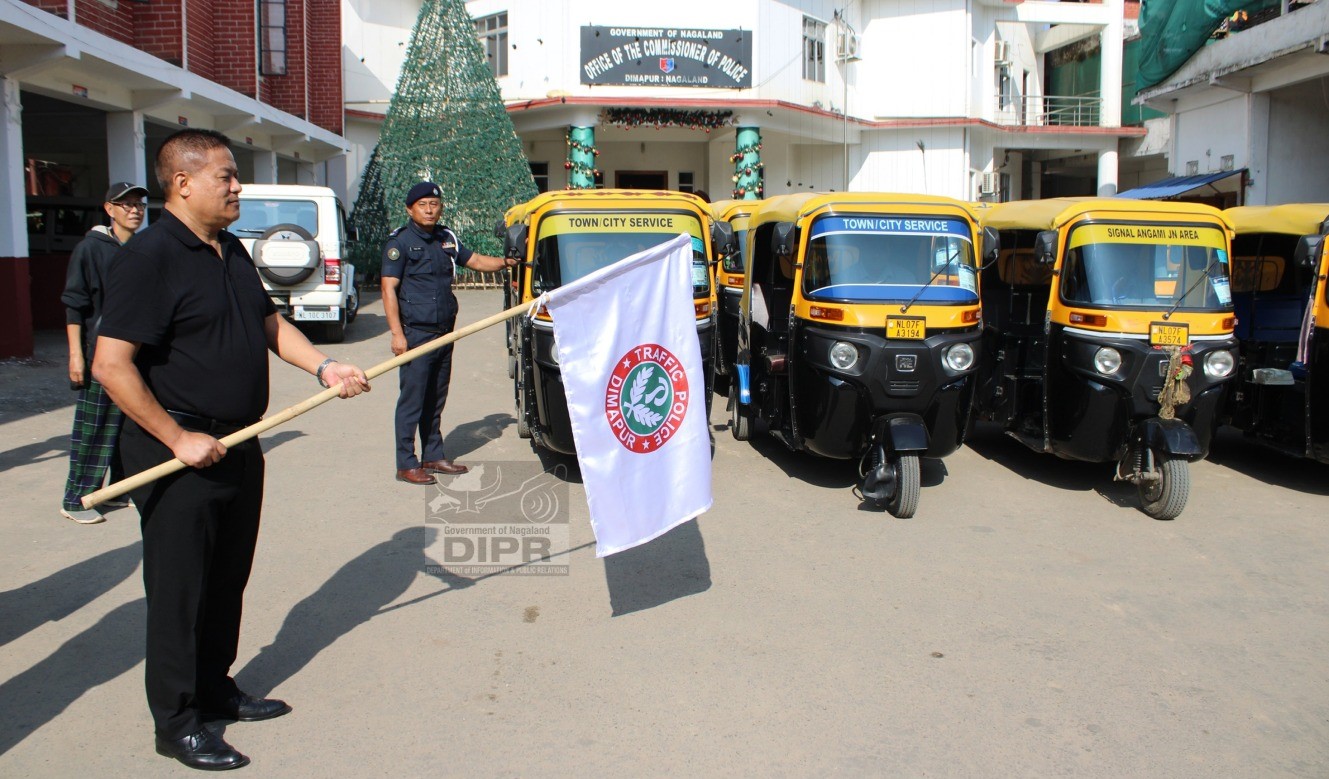 LAUNCH OF AUTO RICKSHAW DISPLAY CARD SYSTEM IN DIMAPUR