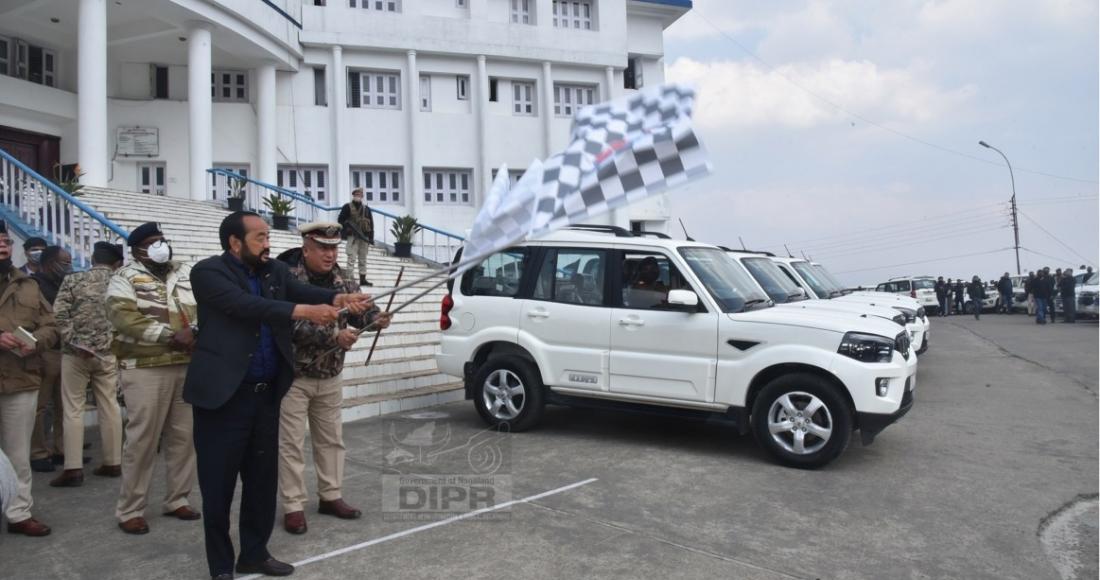 Y. PATTON FLAGS OFF NEWLY PURCHASED VEHICLES FOR DISTRICT SPs   
