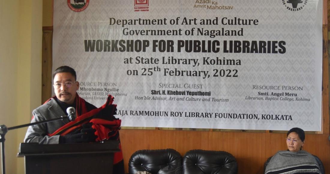 ADVISOR KHEHOVI GRACES WORKSHOP FOR PUBLIC LIBRARIES