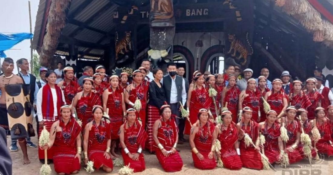 BS NGANLANG DEDICATES LOG DRUM AT YONGNYAH VILLAGE