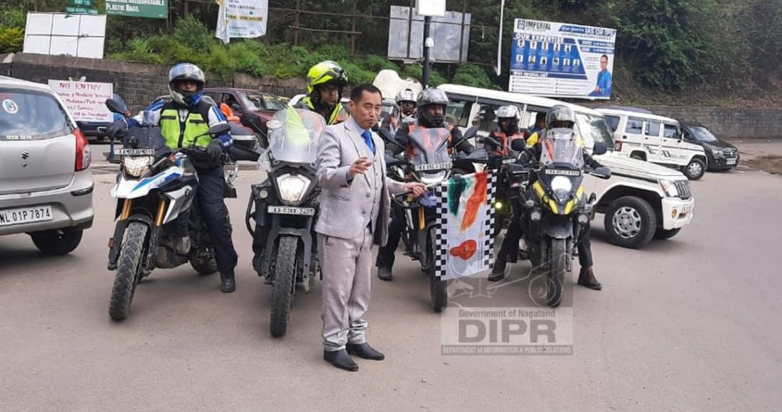 PRESIDENT RC KOHIMA FLAGS OFF ROTARIAN BIKERS