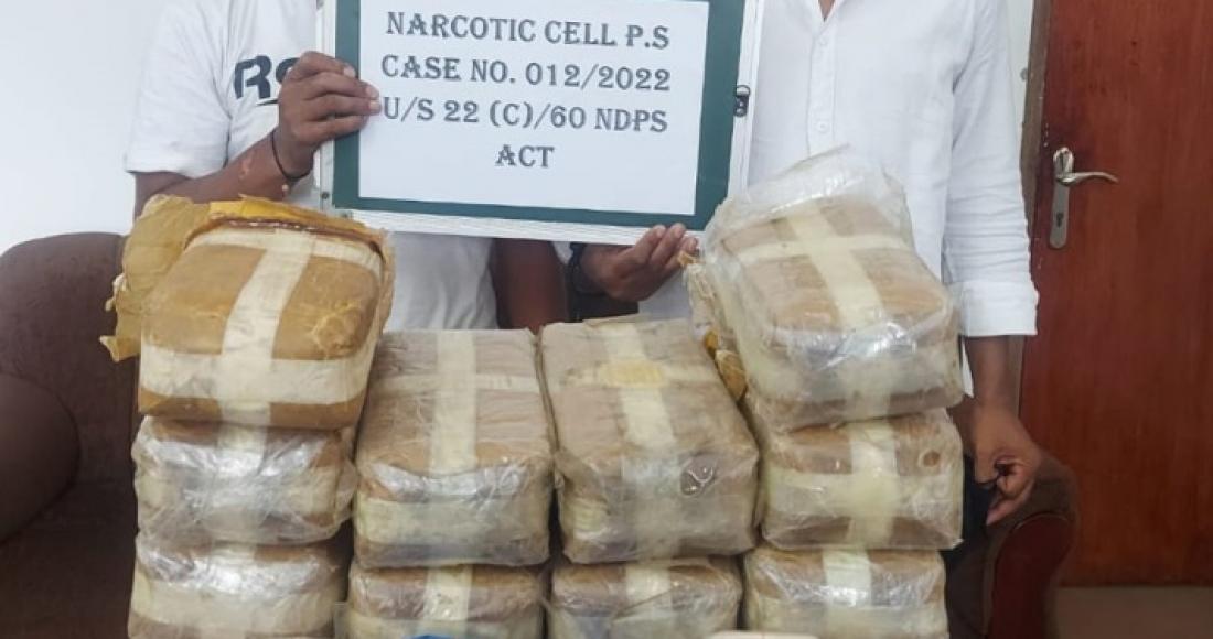 TWO PERSONS WITH ILLEGAL CONTRABAND ARRESTED