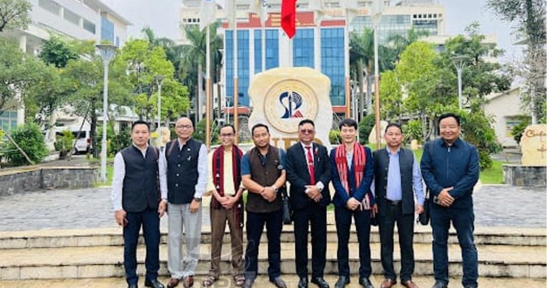 STUDY TEAM LED BY APC KIKHETO TOURS VIETNAM