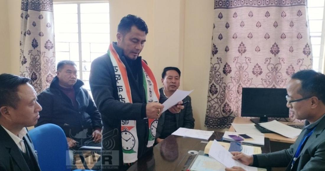 Er. Zale Neikha file nomination from Jakhama