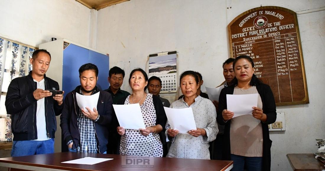 DPRO, staff Wokha reading out the Preamble of the constitution at the DPRO office Wokha on 24th November 2023.(DPRO Wokha )