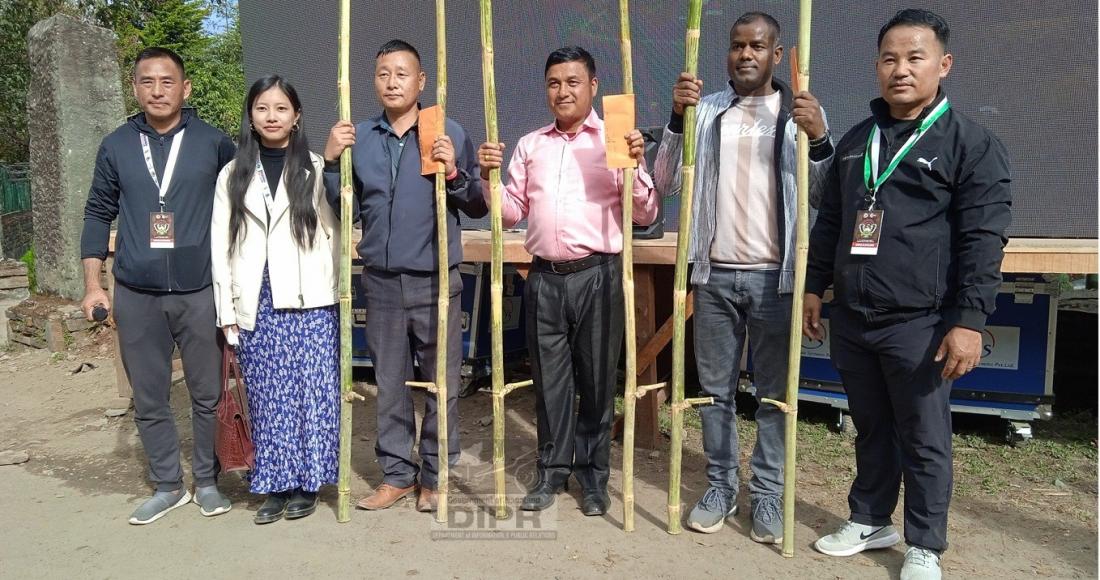 H. JONAH FROM MANIPUR WINS STILT BAMBOO RACE COMPETITION