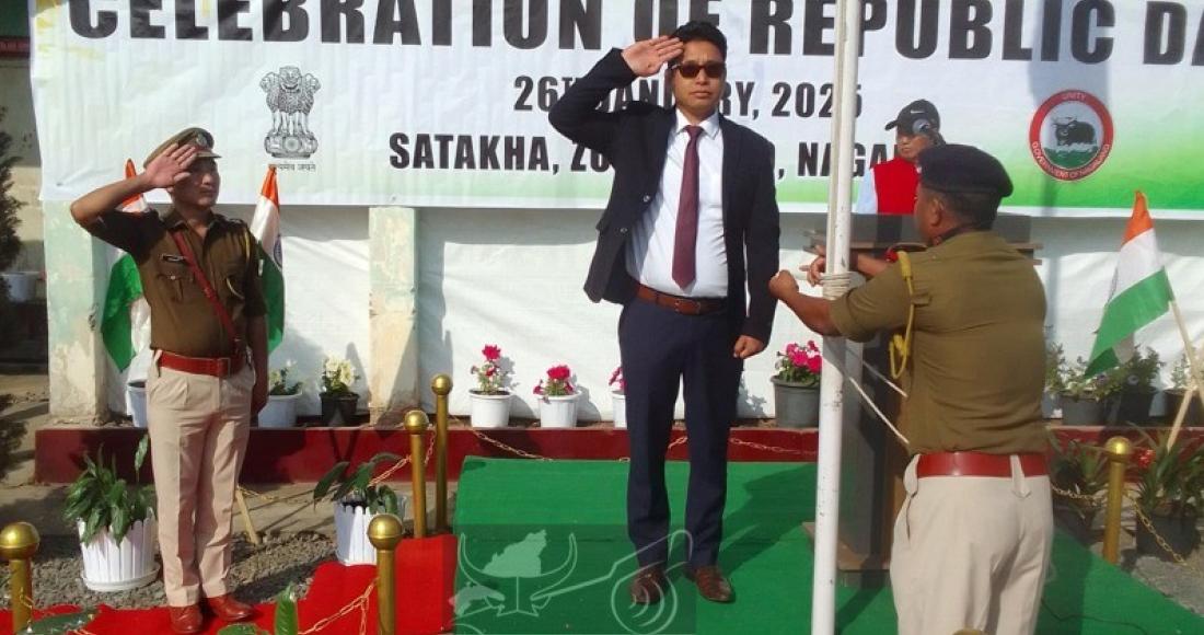 ADC SATAKHA, M.S. THANGPONG TAKES RASHTRIYA SALUTE AT REPUBLIC DAY CELEBRATION IN ZUNHEBOTO