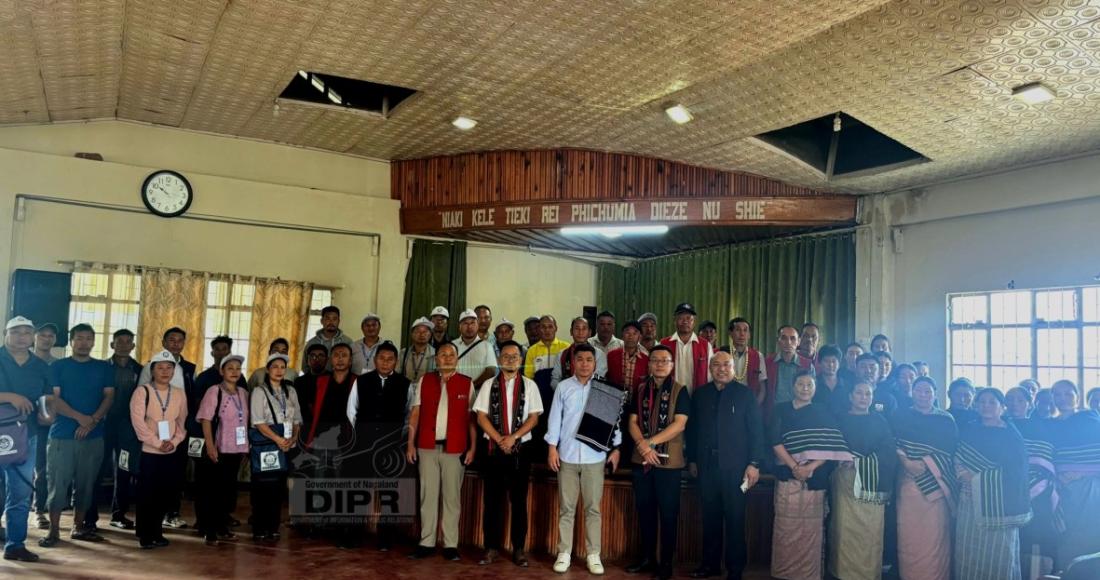 DC KOHIMA VISITS KIDIMA VILLAGE, SEEKS COMMUNITY SUPPORT FOR CENSUS OPERATIONS