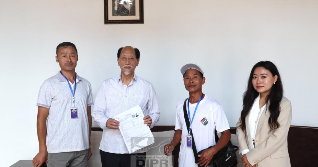CM DR. NEIPHIU RIO RECEIVES ENUMERATION FORM AS PART OF SIR EXERCISE