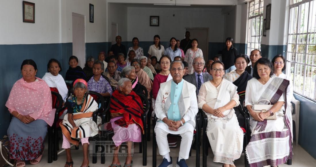 GOVERNOR PAYS VISIT TO GOOD SAMARITAN SENIOR CITIZENS’ HOME